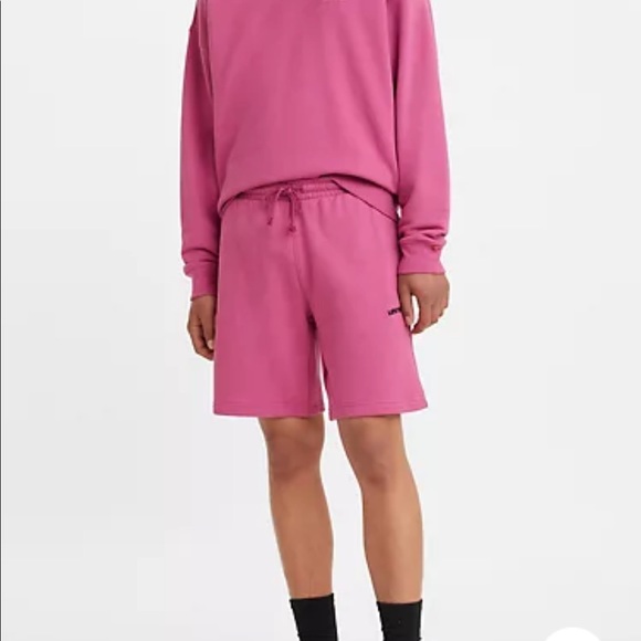 Levis red tab unisex shorts - Picture 8 of 14